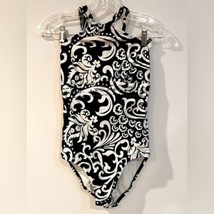 Black/White one-piece bathing suit - size 6
